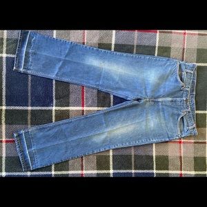 Levi jeans